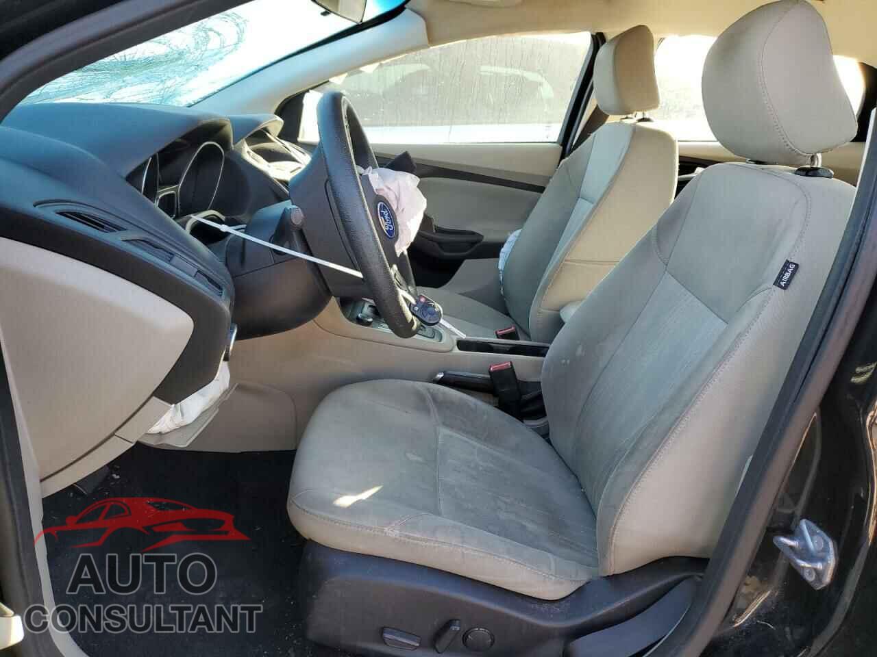 FORD FOCUS 2016 - 1FADP3F25GL320680