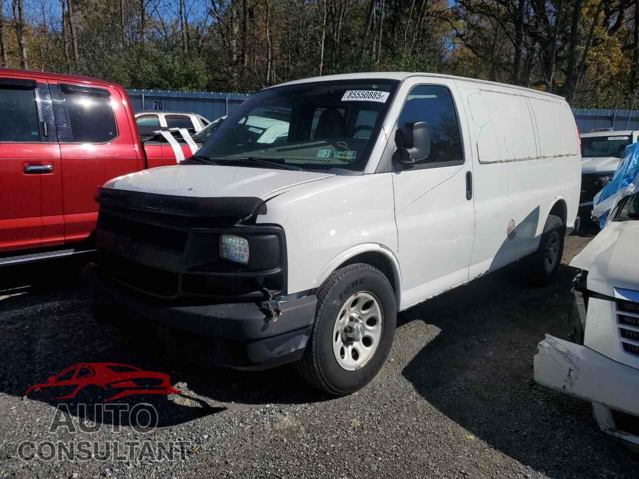 CHEVROLET EXPRESS 2011 - 1GCSGAF42B1128449
