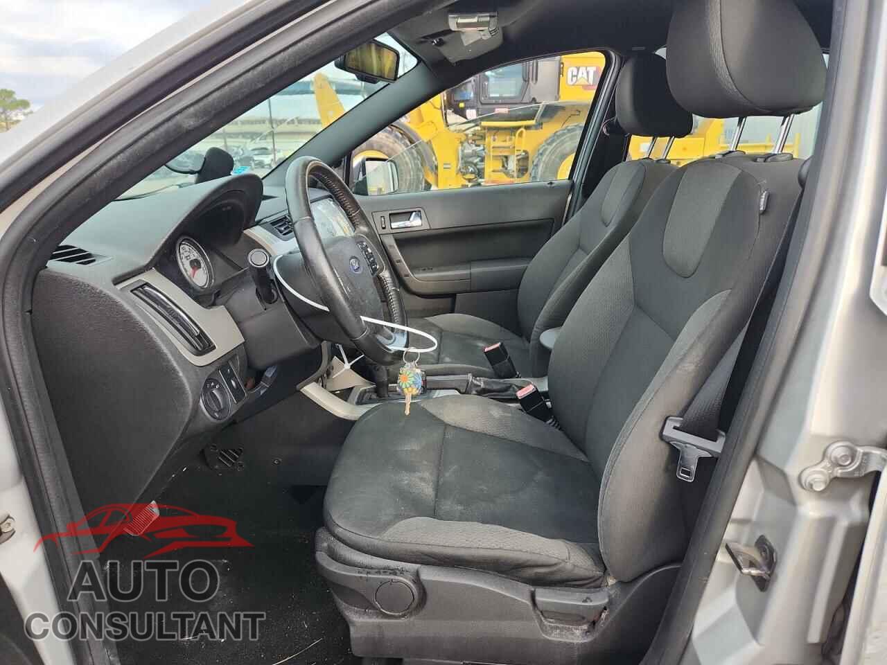 FORD FOCUS 2009 - 1FAHP36N29W108977