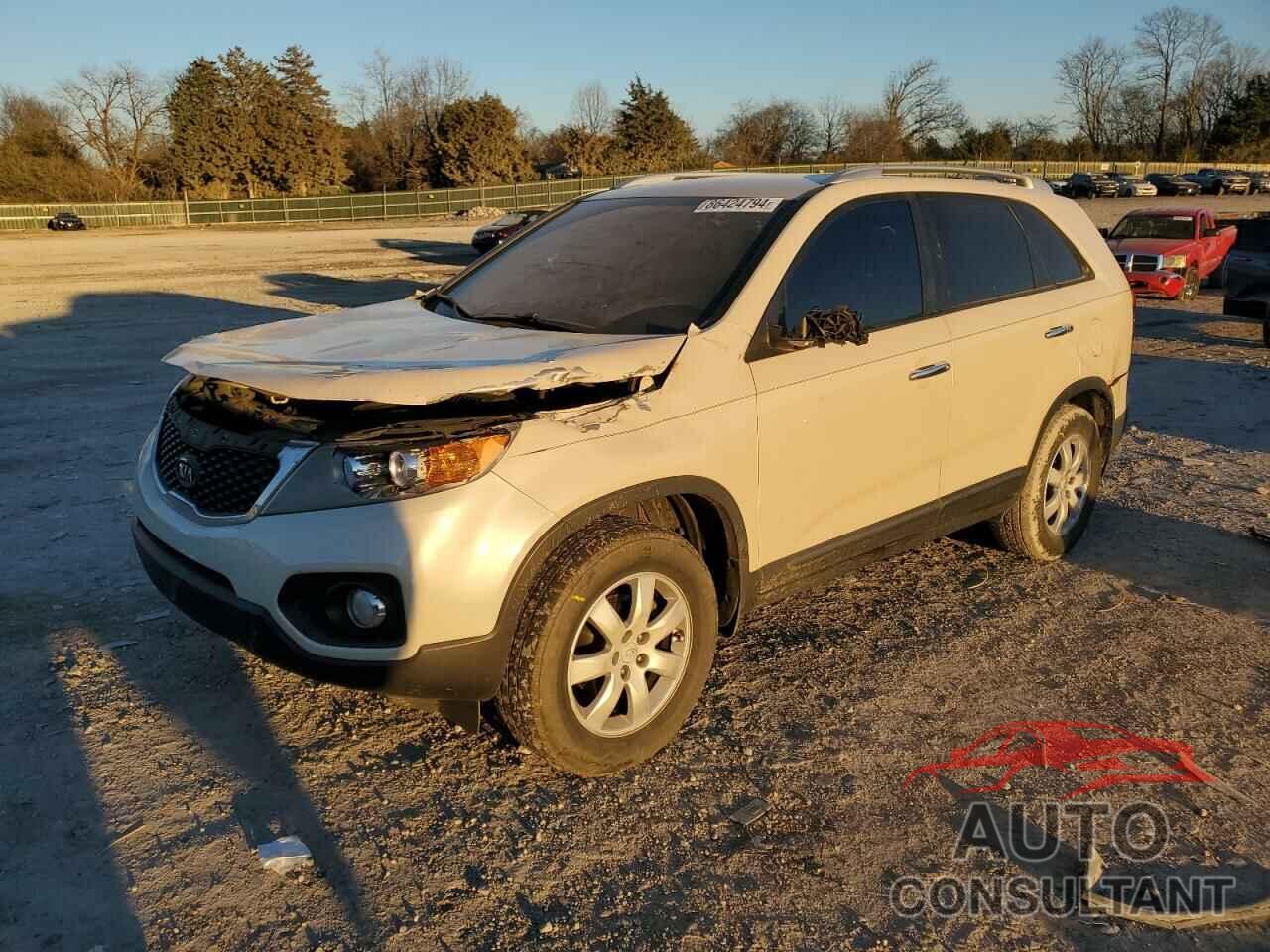 KIA SORENTO 2011 - 5XYKT4A18BG131883