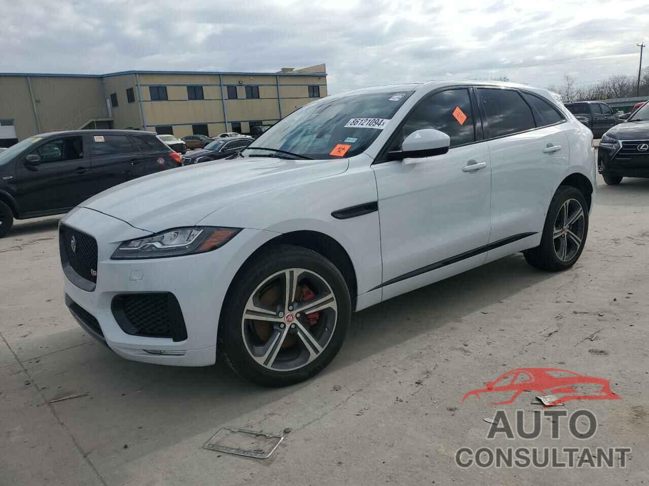 JAGUAR F-PACE 2018 - SADCM2FVXJA244237