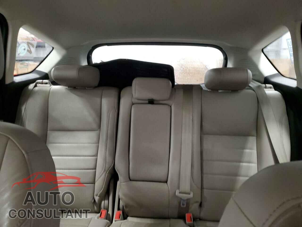 FORD CMAX 2015 - 1FADP5CU8FL100918