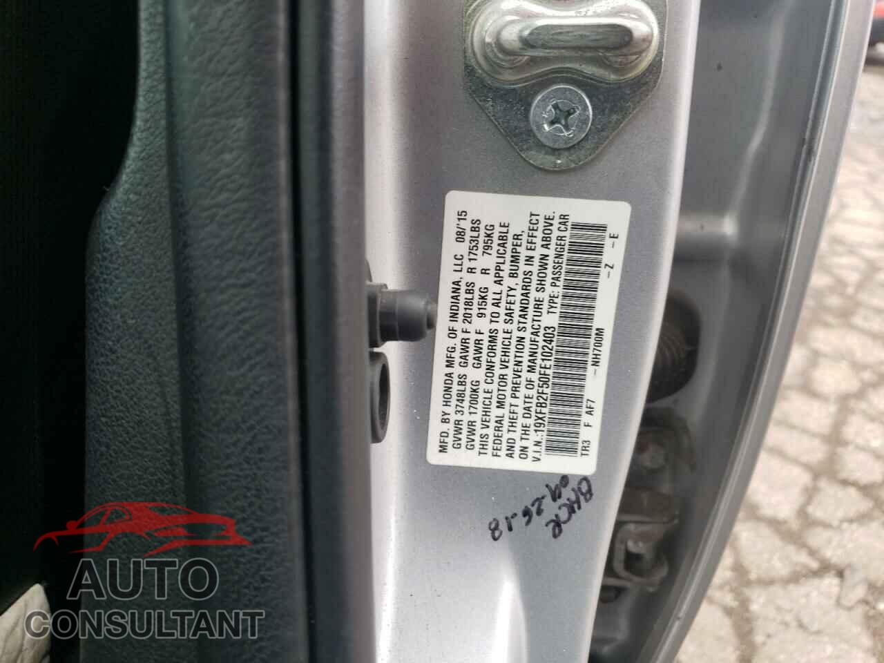 HONDA CIVIC 2015 - 19XFB2F50FE102403