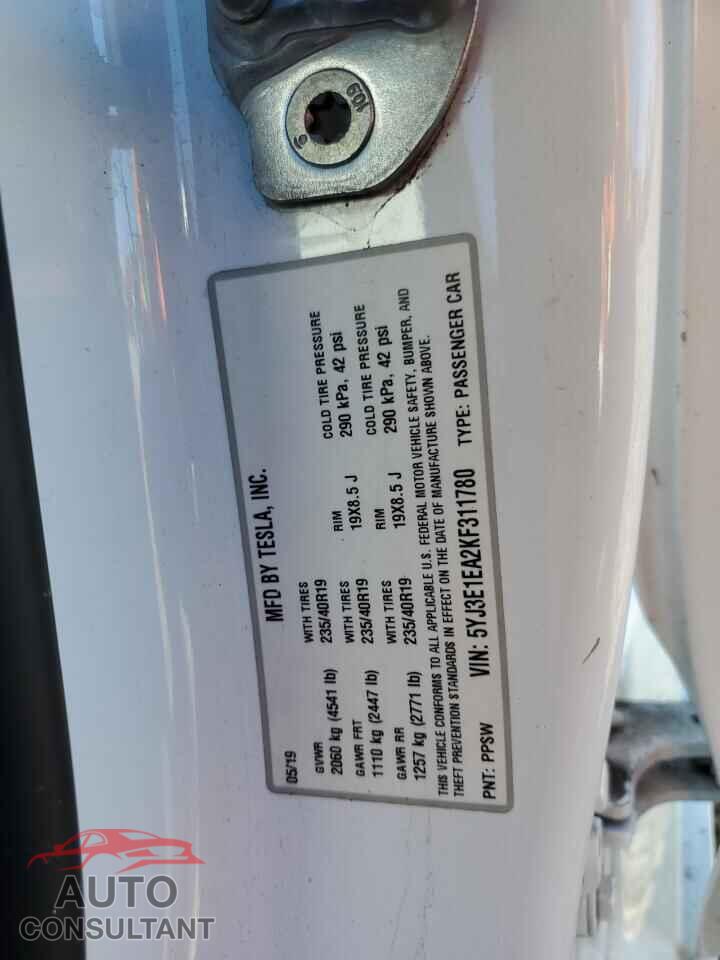 TESLA MODEL 3 2019 - 5YJ3E1EA2KF311780