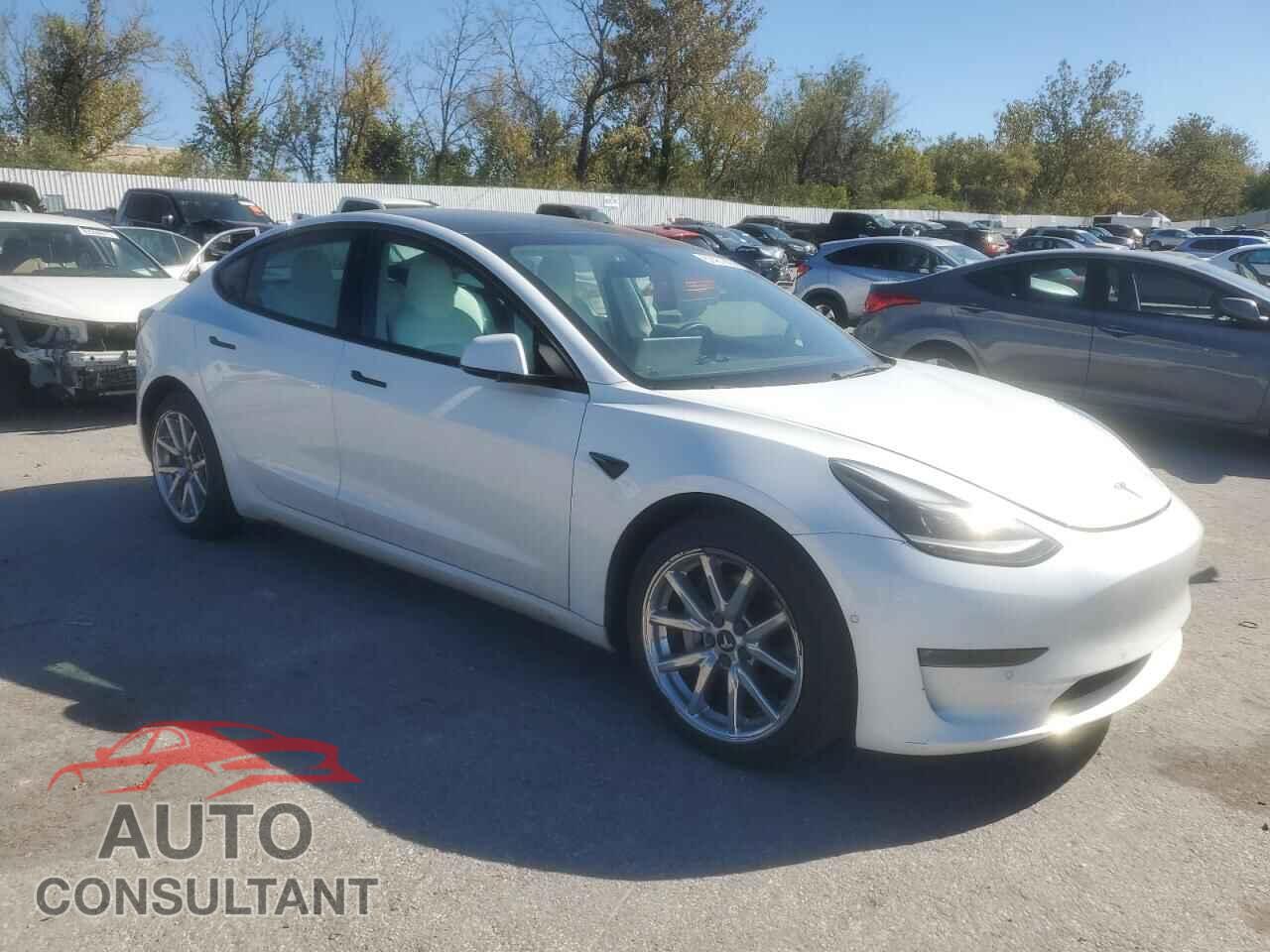 TESLA MODEL 3 2021 - 5YJ3E1EB4MF092008