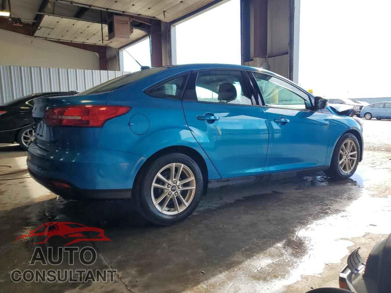 FORD FOCUS 2015 - 1FADP3F23FL381430