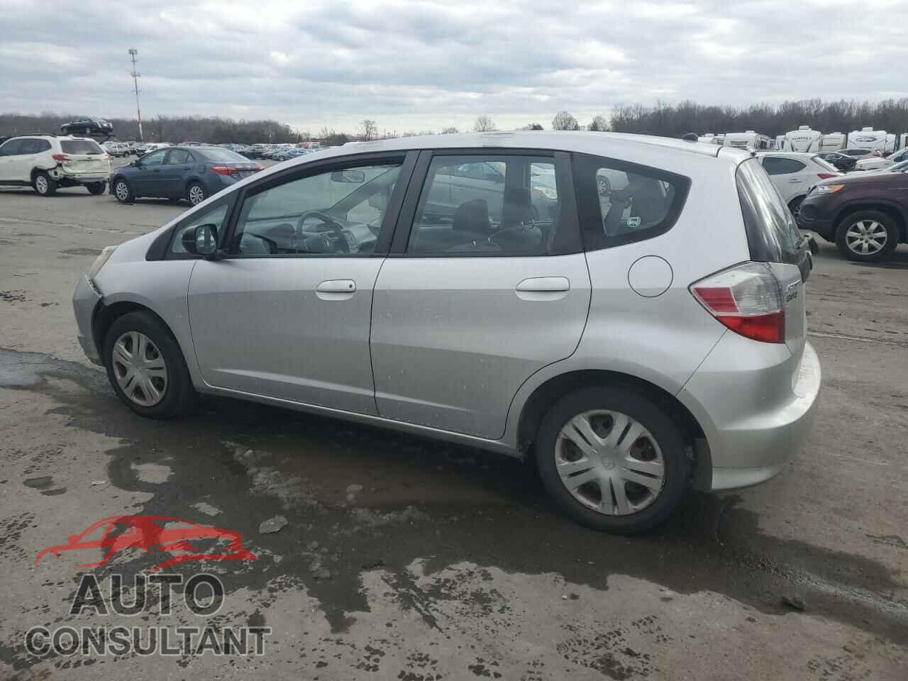 HONDA FIT 2011 - JHMGE8H34BS009805