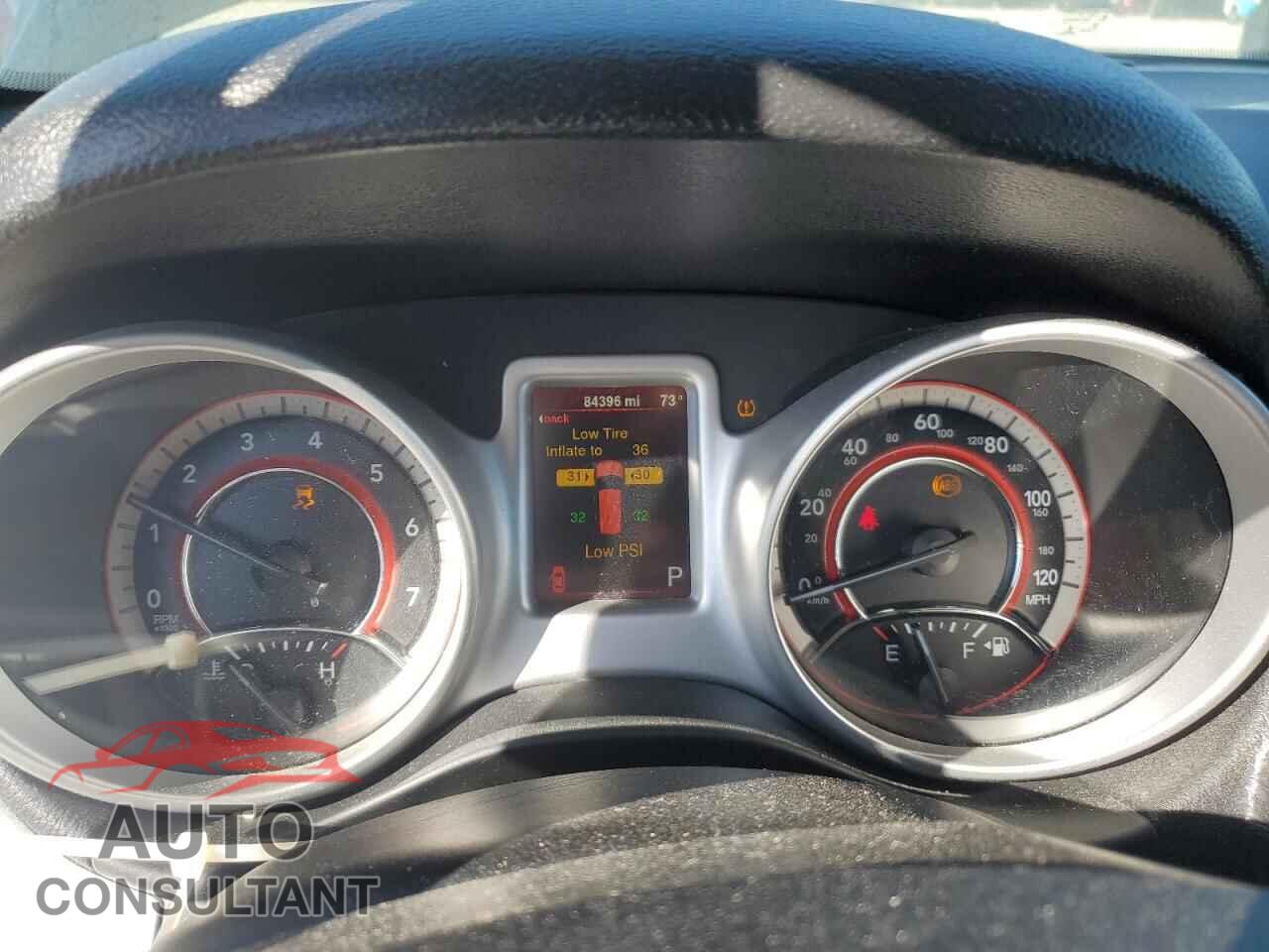 DODGE JOURNEY 2015 - 3C4PDCBG2FT743947