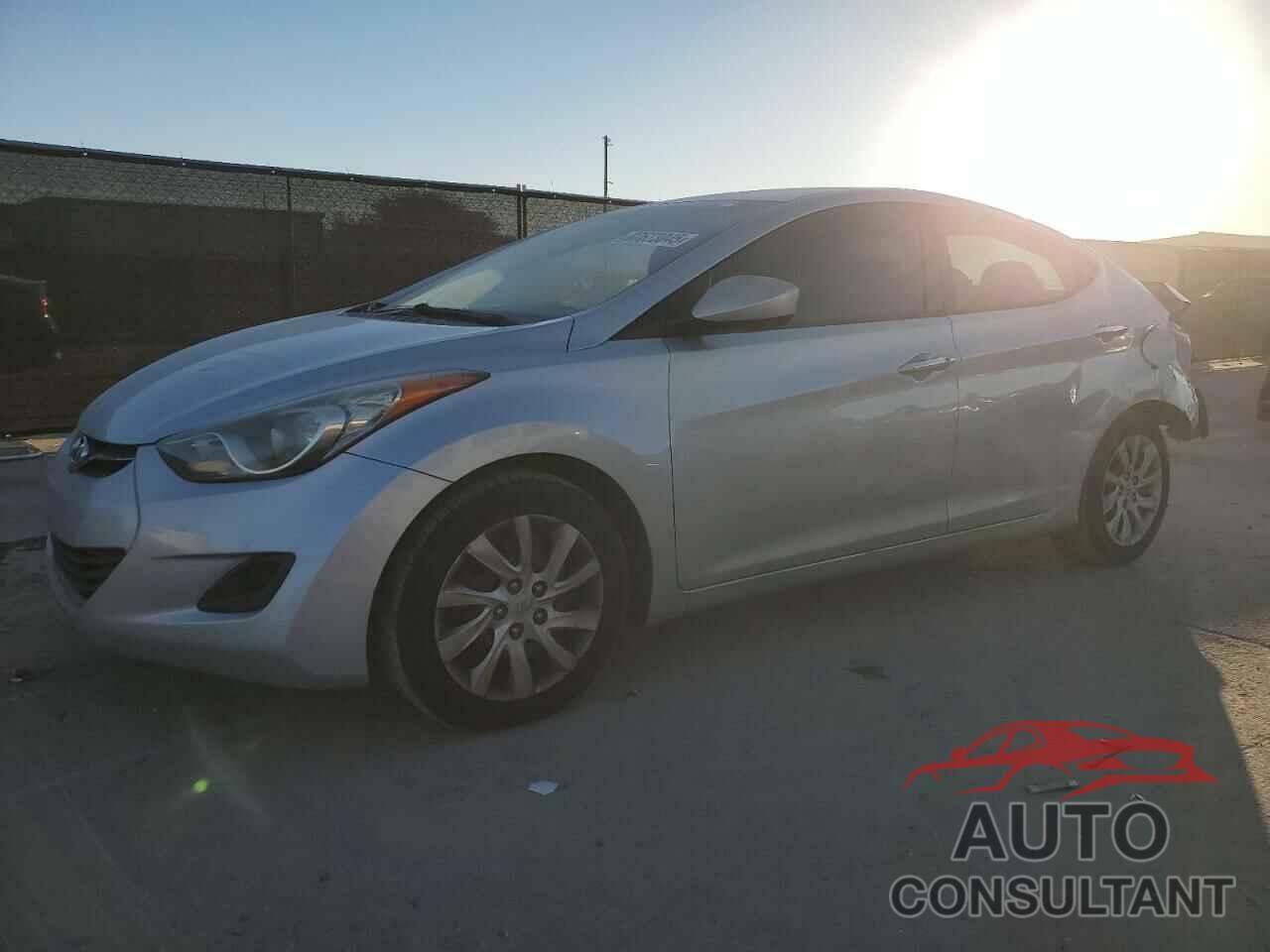 HYUNDAI ELANTRA 2012 - 5NPDH4AE2CH089833