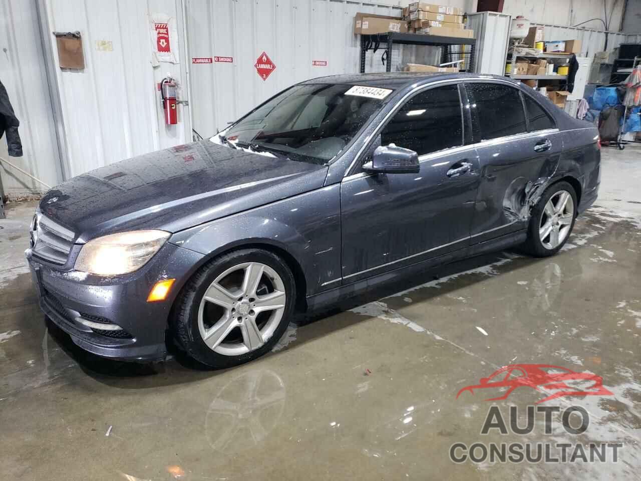 MERCEDES-BENZ C-CLASS 2011 - WDDGF8BB3BR148822