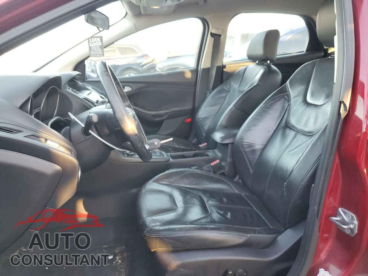 FORD FOCUS 2016 - 1FADP3K28GL340265