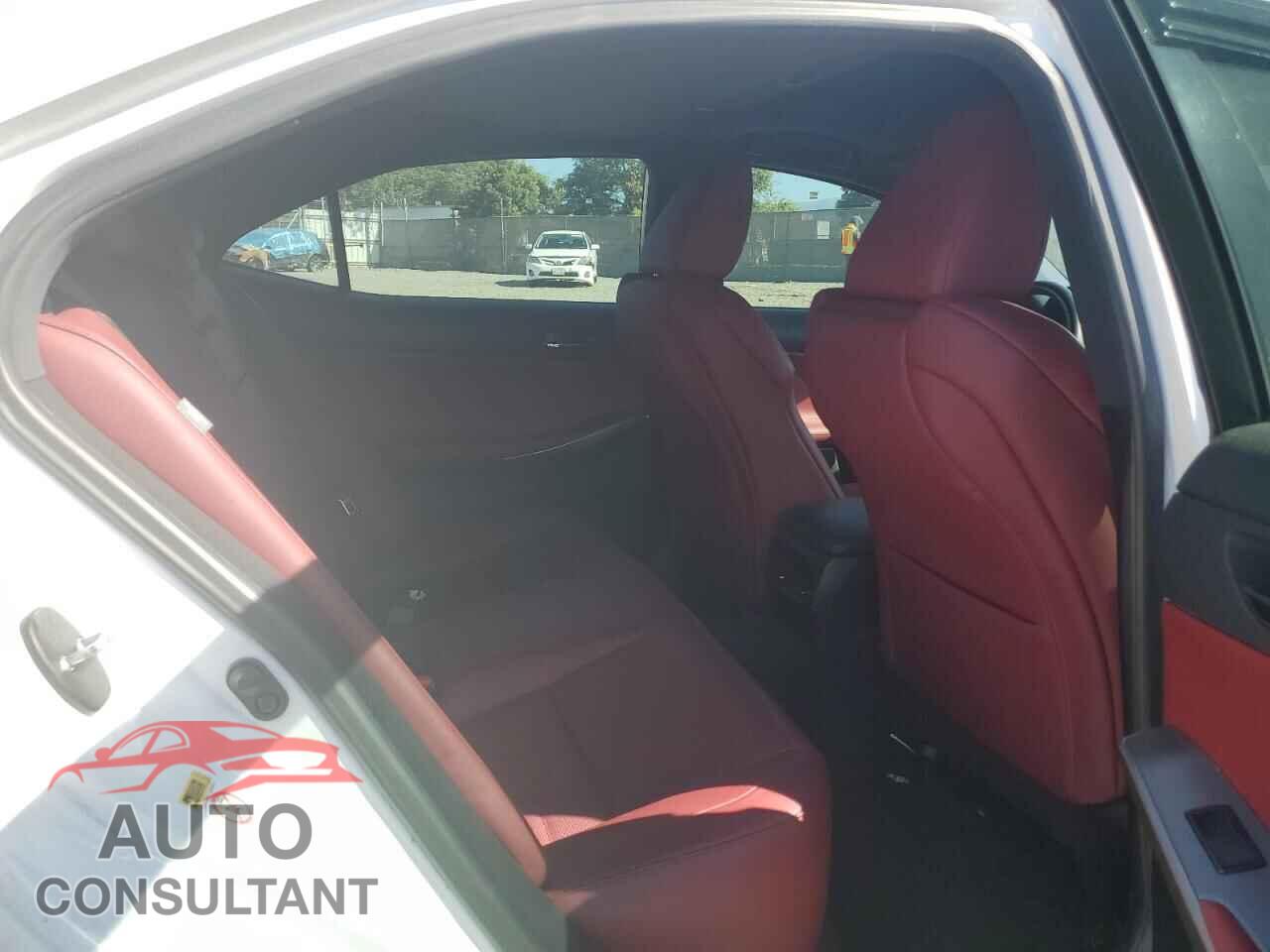 LEXUS IS 2015 - JTHBF1D25F5059600