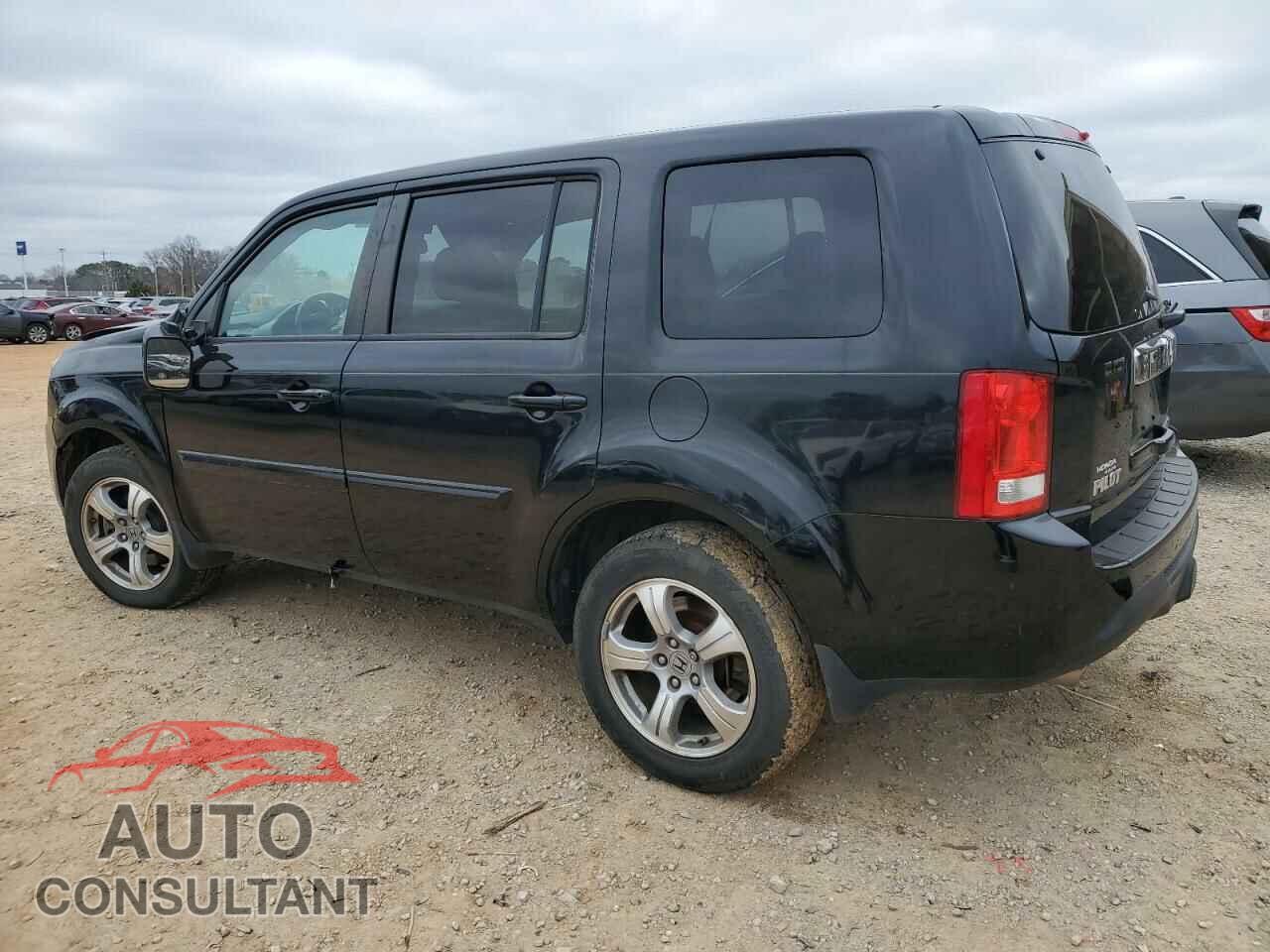 HONDA PILOT 2014 - 5FNYF3H50EB020843