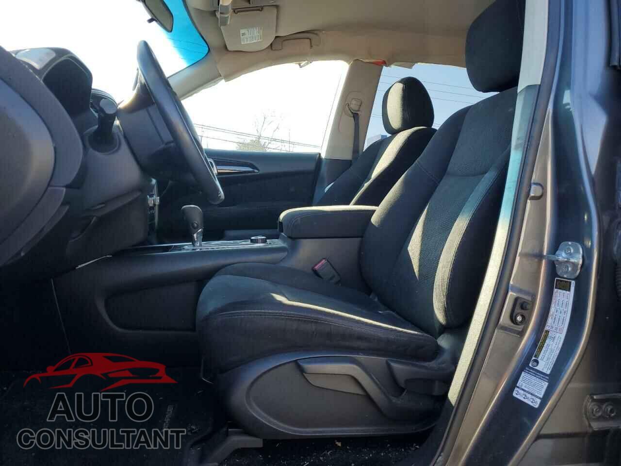NISSAN PATHFINDER 2015 - 5N1AR2MM3FC688789