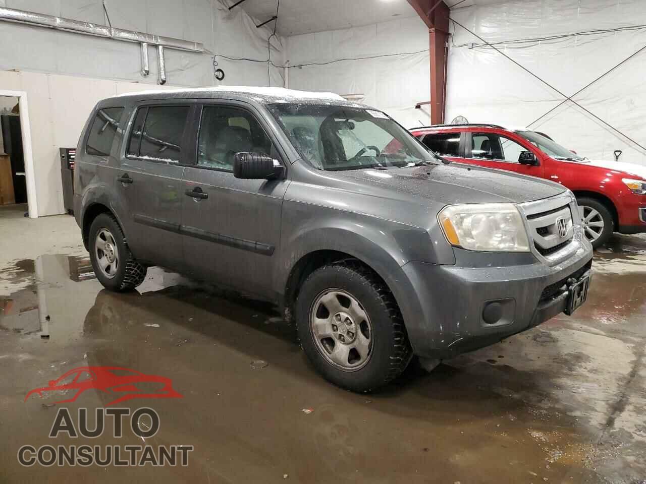 HONDA PILOT 2011 - 5FNYF4H24BB051228
