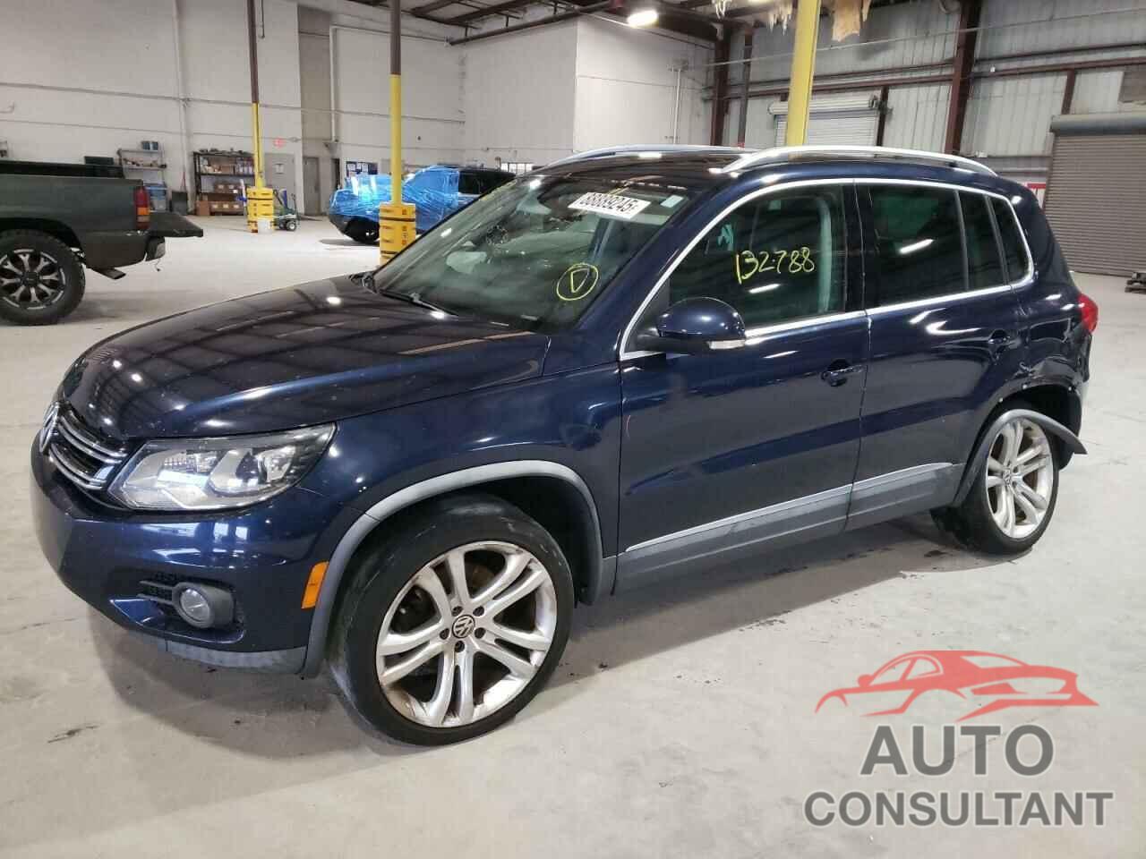 VOLKSWAGEN TIGUAN 2013 - WVGAV7AXXDW547320