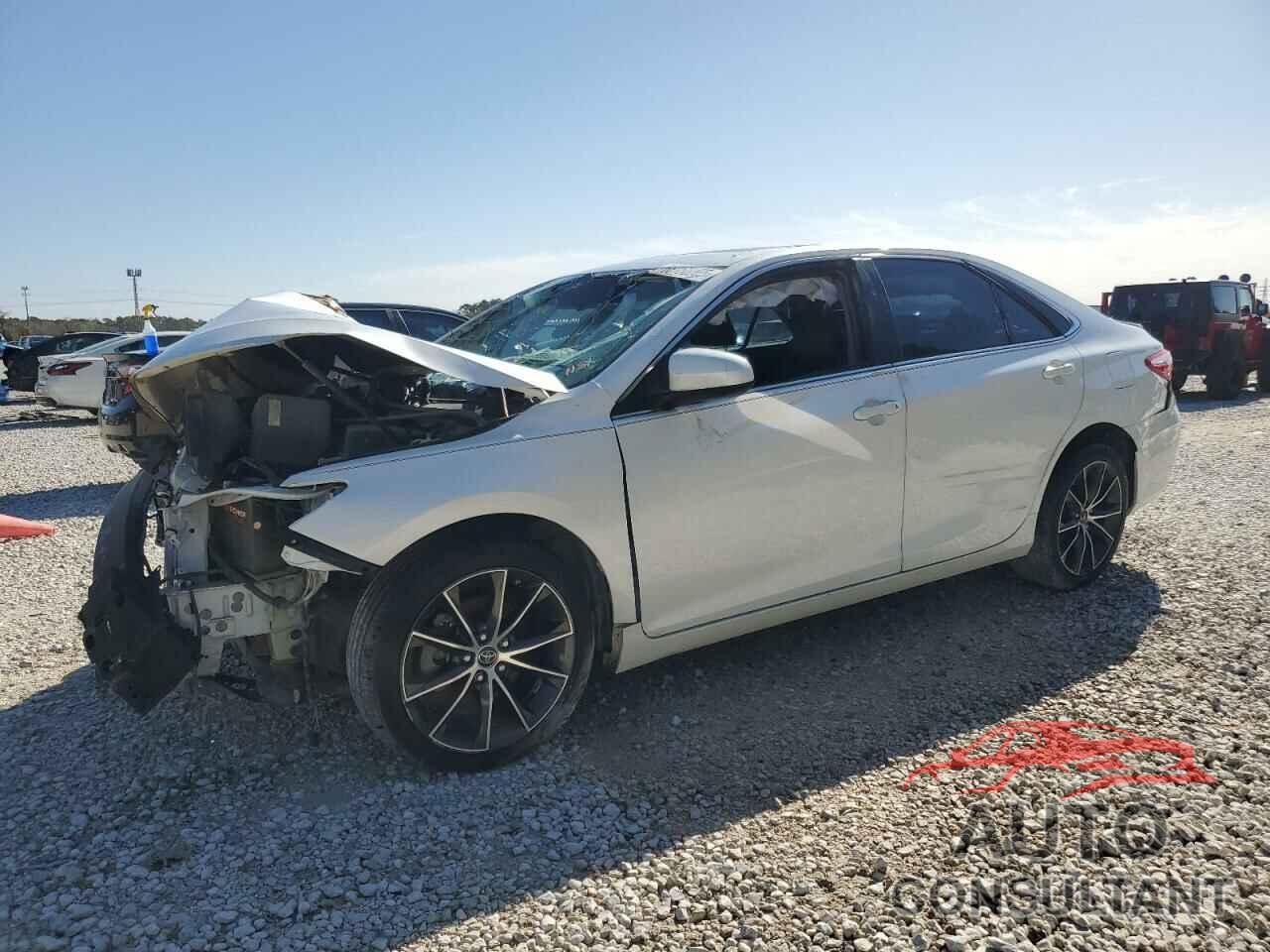 TOYOTA CAMRY 2016 - 4T1BF1FK0GU171951