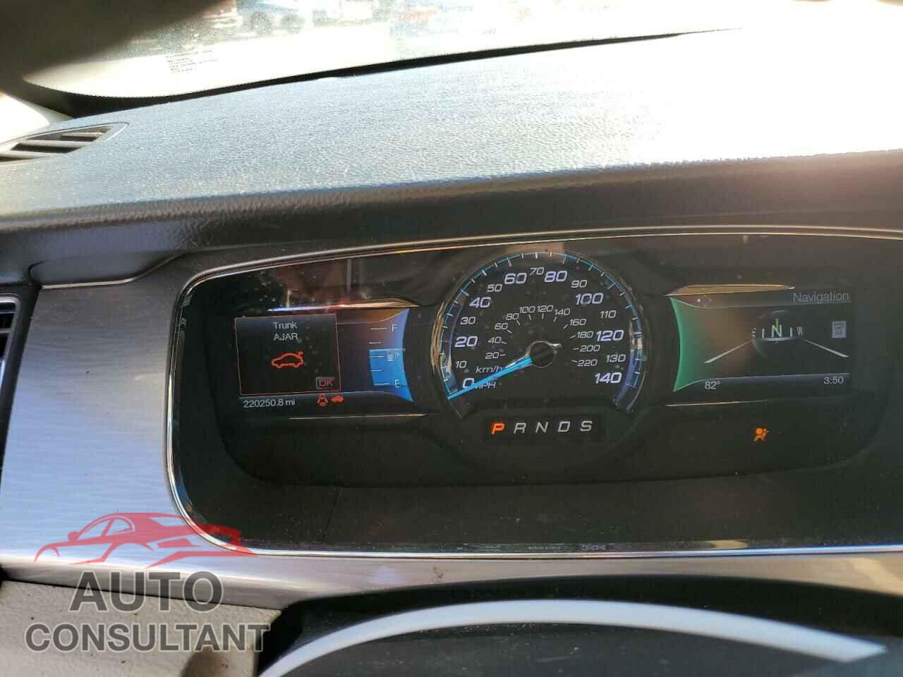 FORD TAURUS 2015 - 1FAHP2E85FG163046