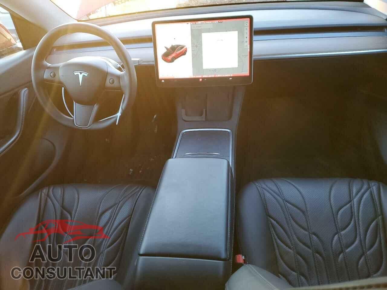 TESLA MODEL Y 2022 - 7SAYGDEE1NF336522
