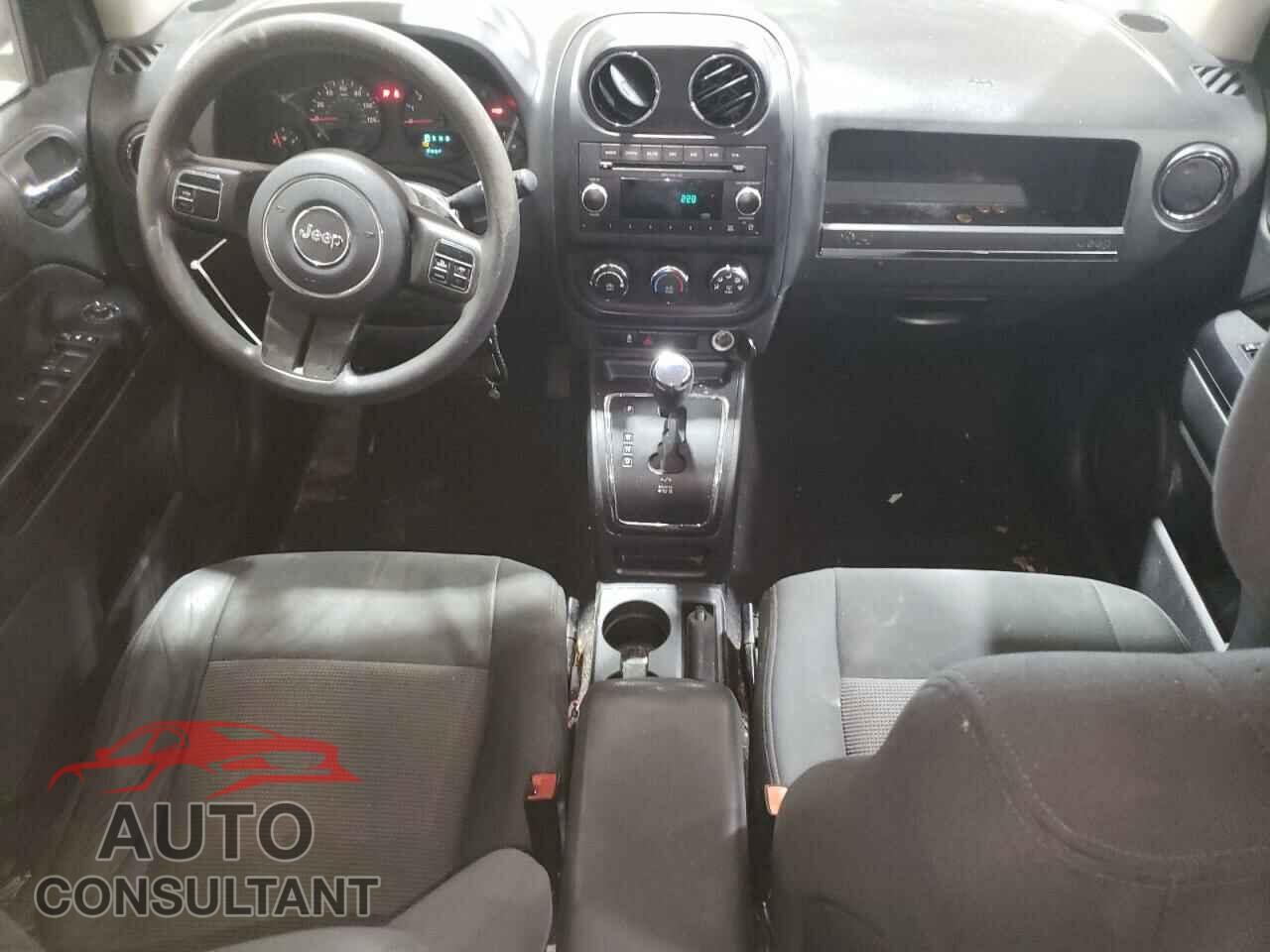 JEEP COMPASS 2011 - 1J4NF1FB4BD215552