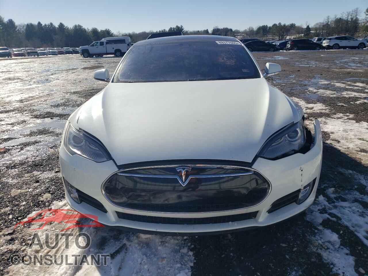 TESLA MODEL S 2014 - 5YJSA1H20EFP64800
