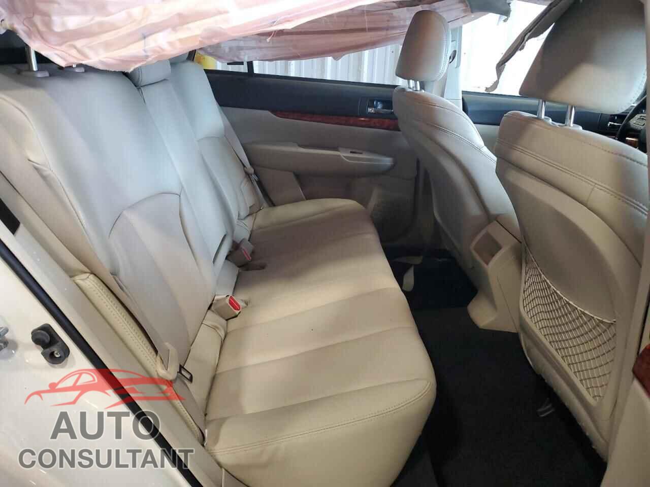 SUBARU OUTBACK 2011 - 4S4BRDKC3B2359925