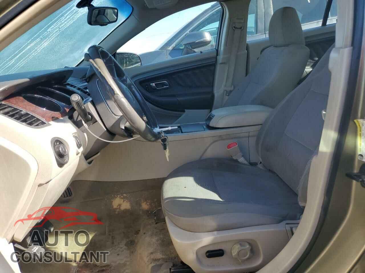 FORD TAURUS 2012 - 1FAHP2HW8CG105048