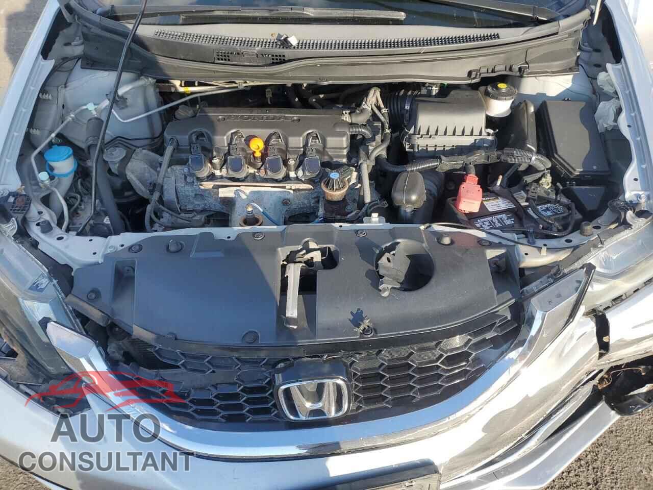 HONDA CIVIC 2015 - 2HGFB2F95FH555750