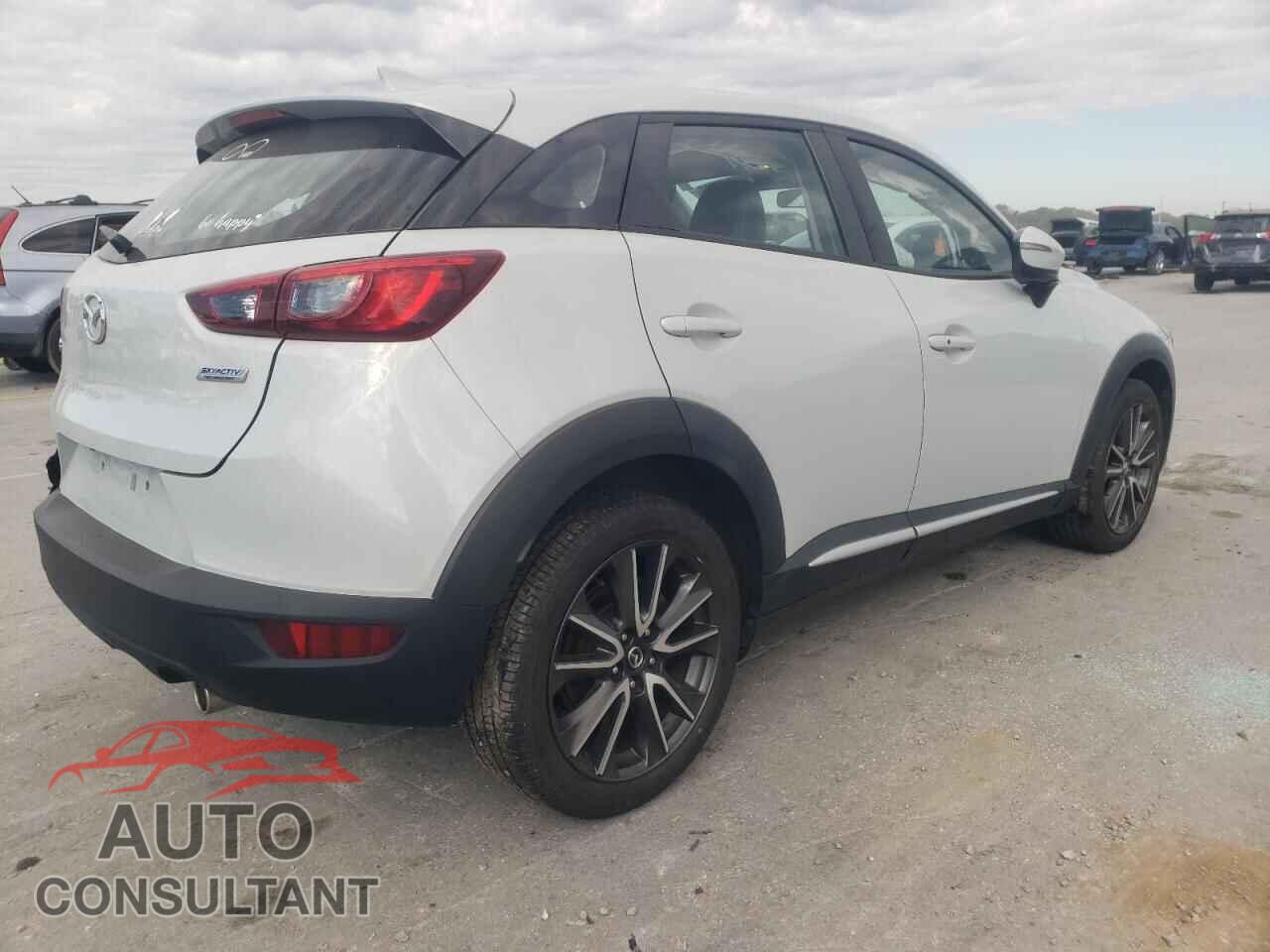 MAZDA CX-3 2017 - JM1DKDD75H0146318
