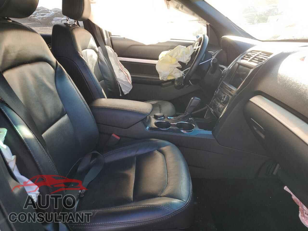 FORD EXPLORER 2017 - 1FM5K8D86HGB69632