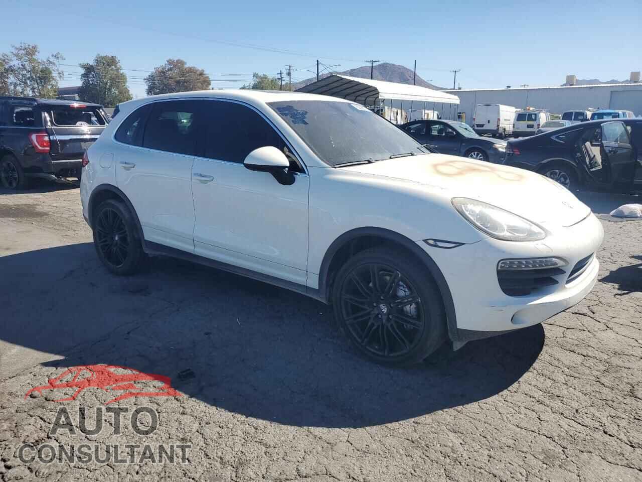 PORSCHE CAYENNE 2011 - WP1AB2A2XBLA53069