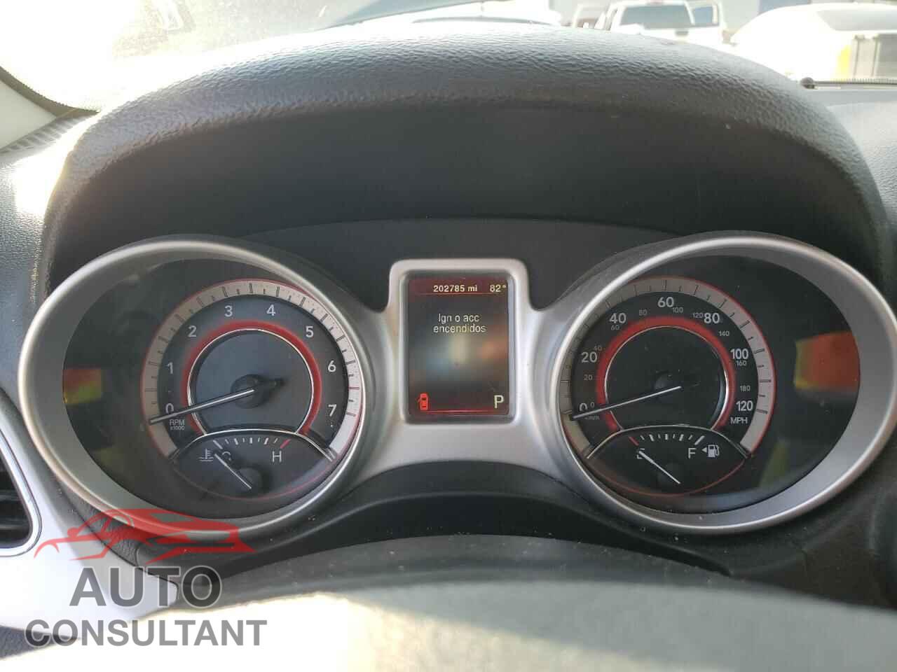 DODGE JOURNEY 2017 - 3C4PDCBG3HT572516