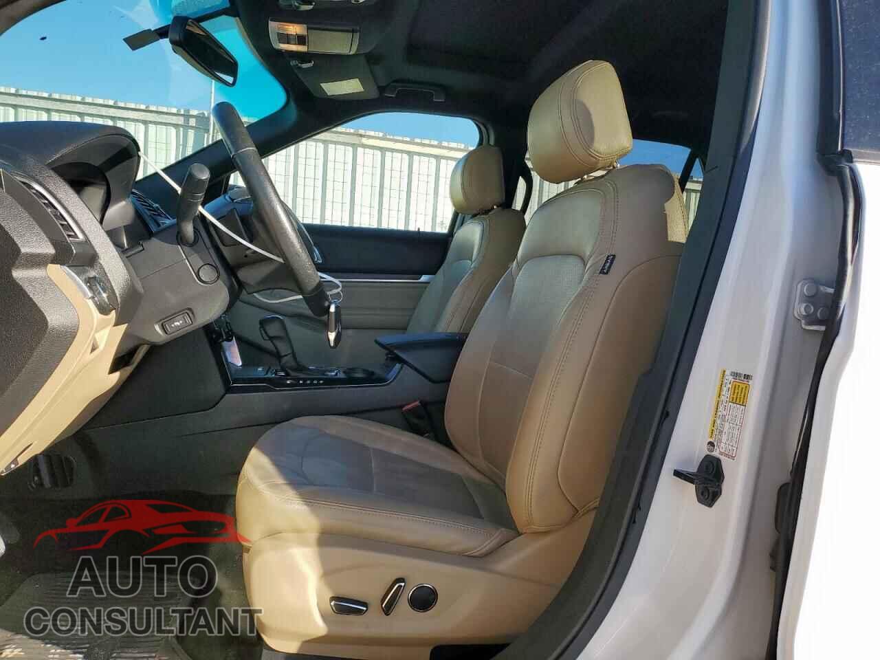 FORD EXPLORER 2016 - 1FM5K7F86GGC21900