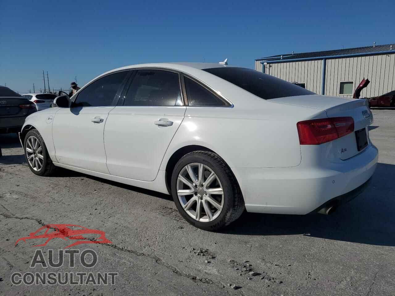 AUDI A6 2013 - WAUGGAFC8DN097360