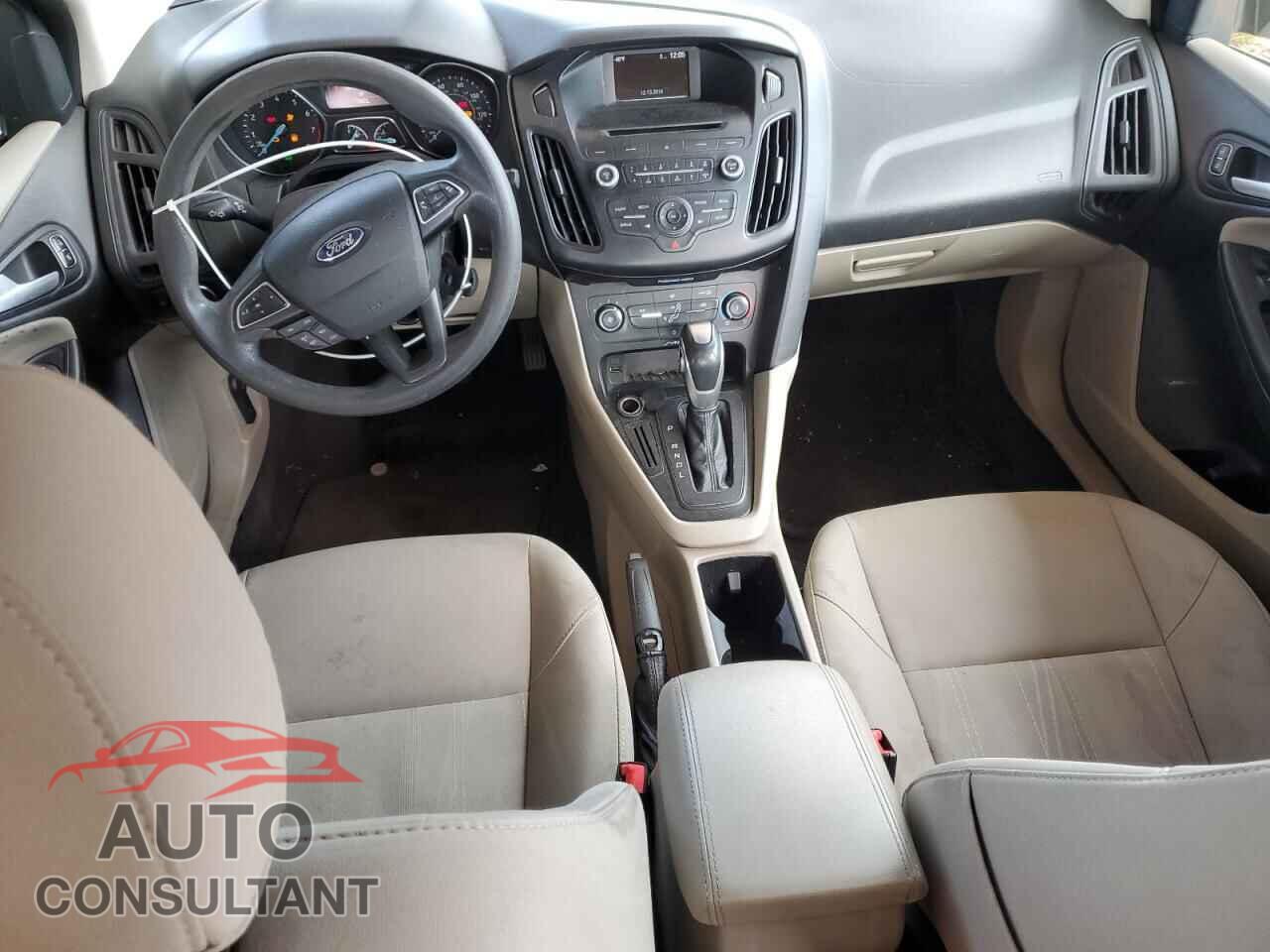 FORD FOCUS 2017 - 1FADP3F21HL223283