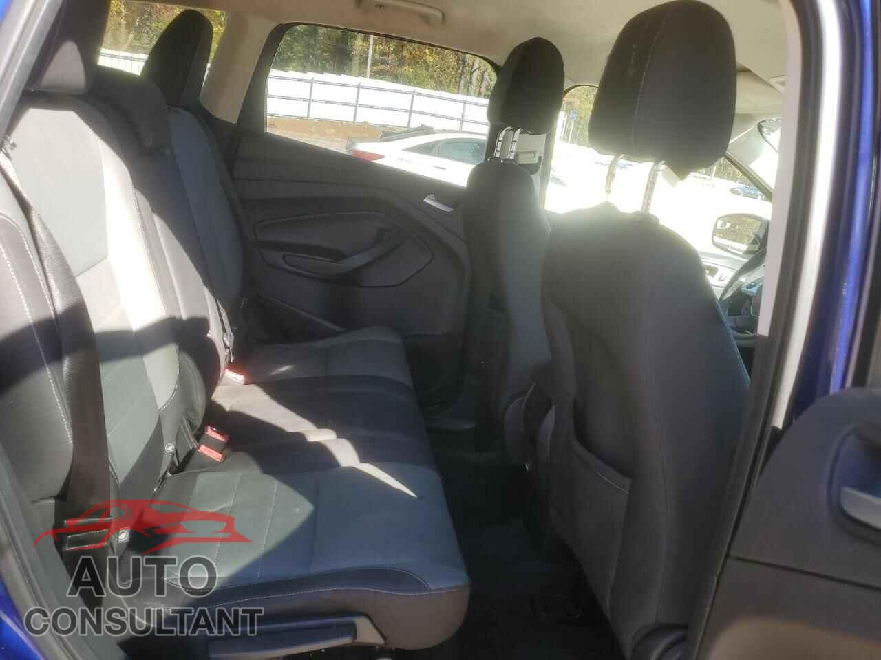 FORD ESCAPE 2016 - 1FMCU0G70GUB03292