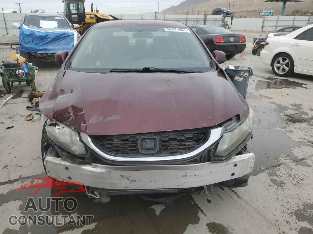 HONDA CIVIC 2013 - 2HGFB2F50DH595972
