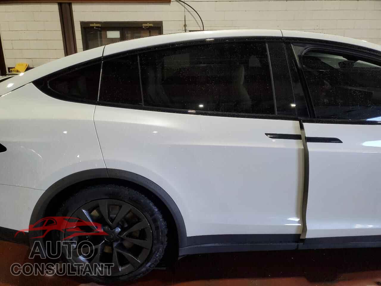 TESLA MODEL X 2023 - 7SAXCBE62PF372291