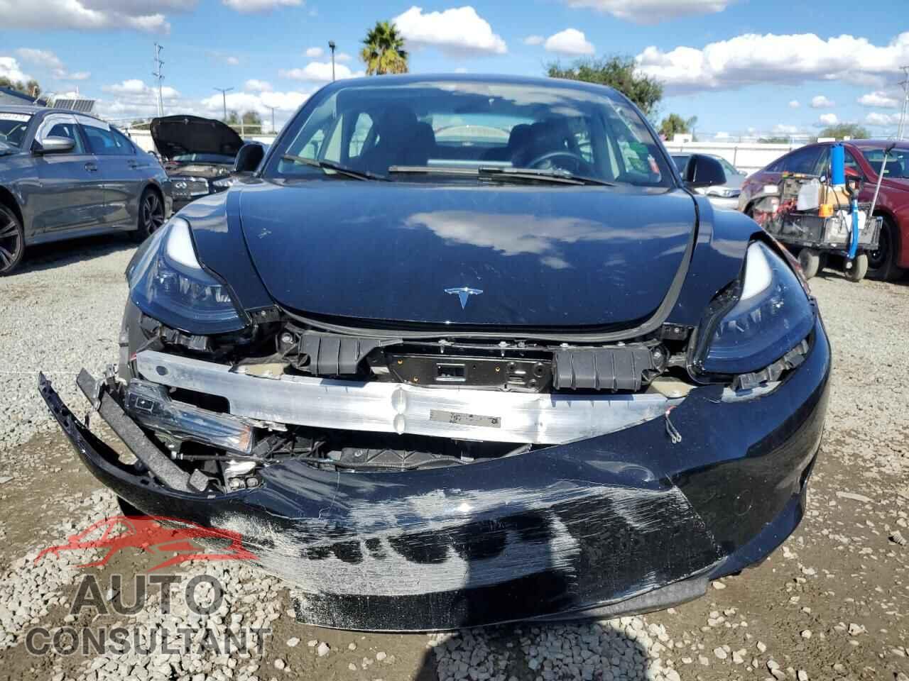 TESLA MODEL 3 2023 - 5YJ3E1EA0PF384377