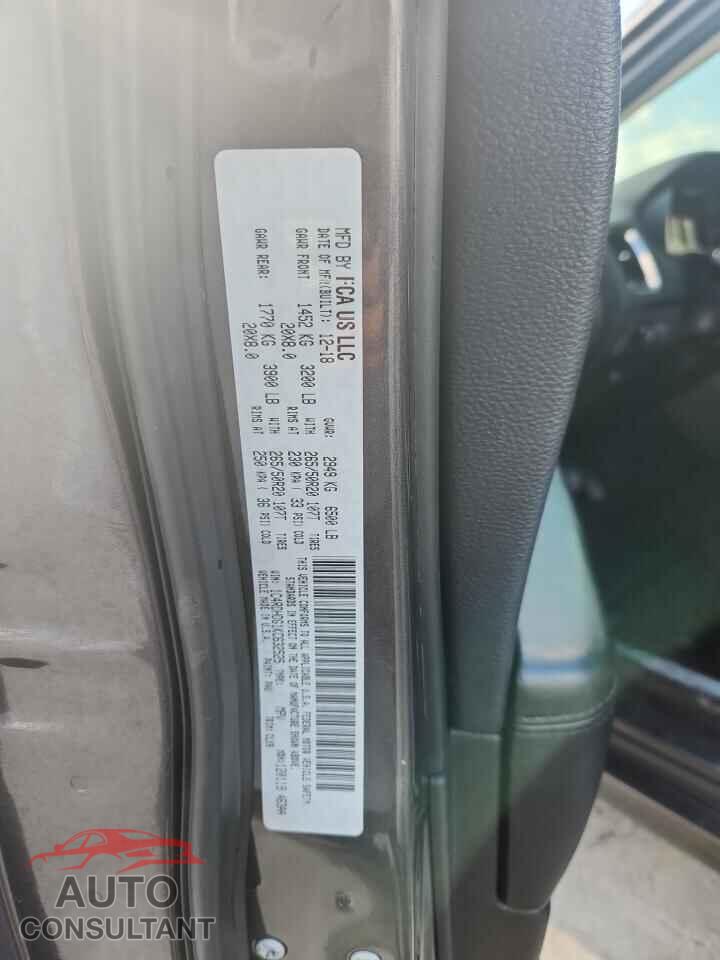 DODGE DURANGO 2019 - 1C4RDHDG1KC632525