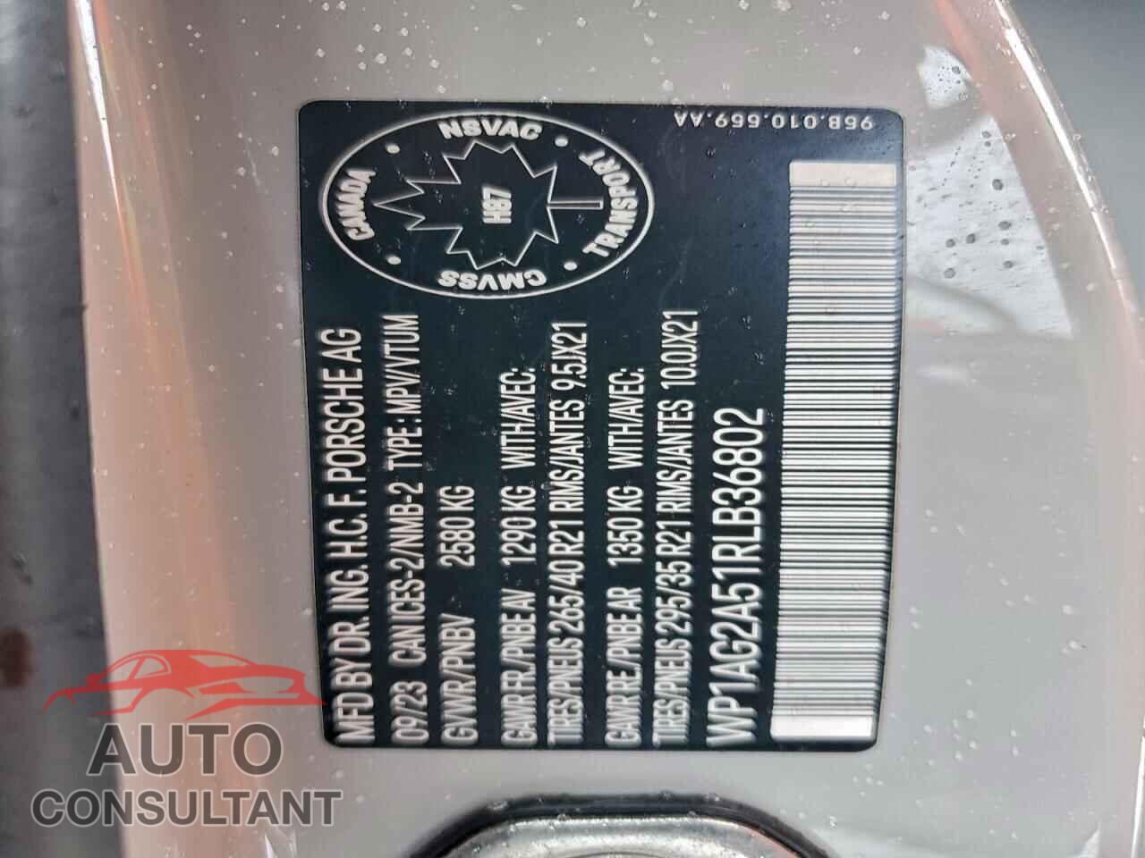 PORSCHE MACAN 2024 - WP1AG2A51RLB36802