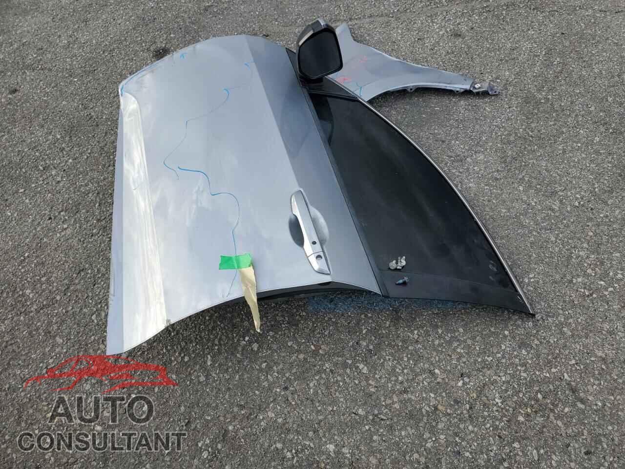 HONDA CIVIC 2018 - 2HGFC2F77JH581397
