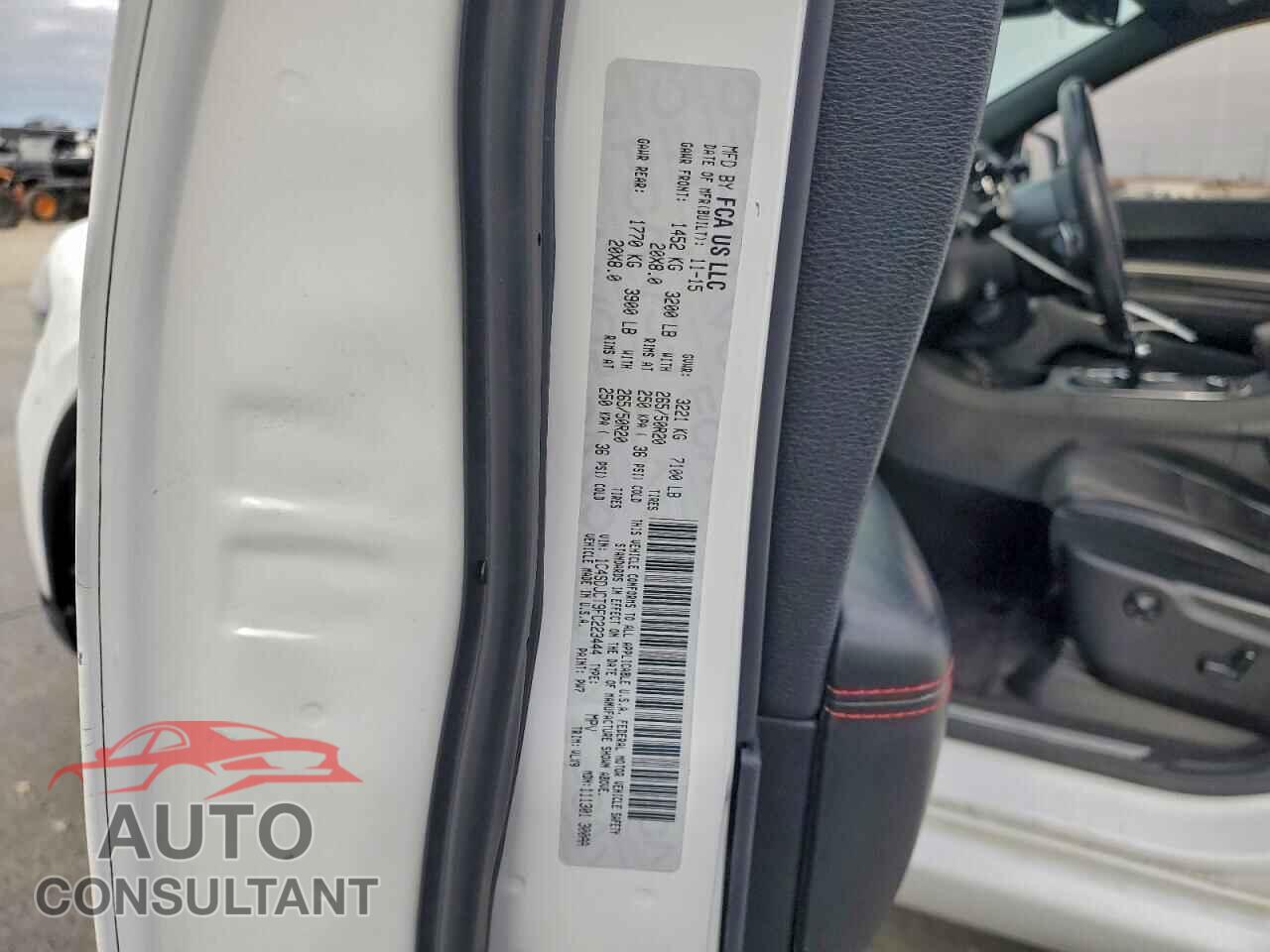 DODGE DURANGO 2015 - 1C4SDJCT9FC223444
