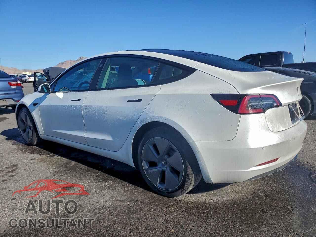TESLA MODEL 3 2022 - 5YJ3E1EA4NF188794