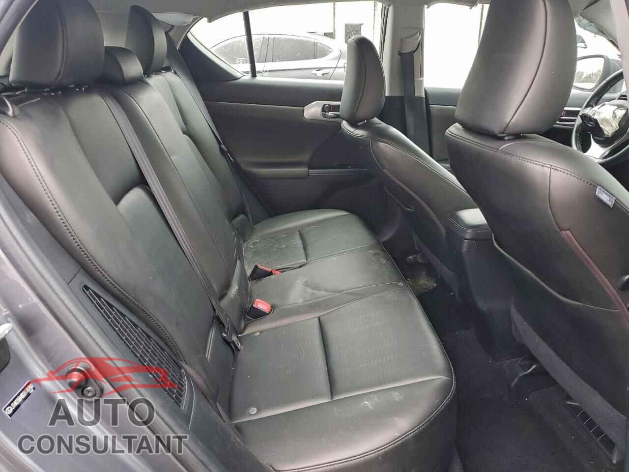 LEXUS CT 200 2013 - JTHKD5BH8D2170760