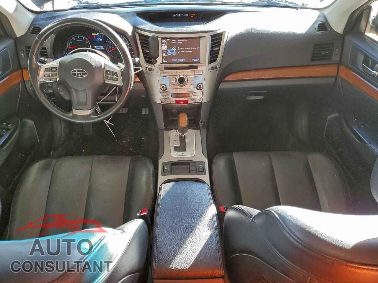 SUBARU OUTBACK 2013 - 4S4BRBPC3D3318219