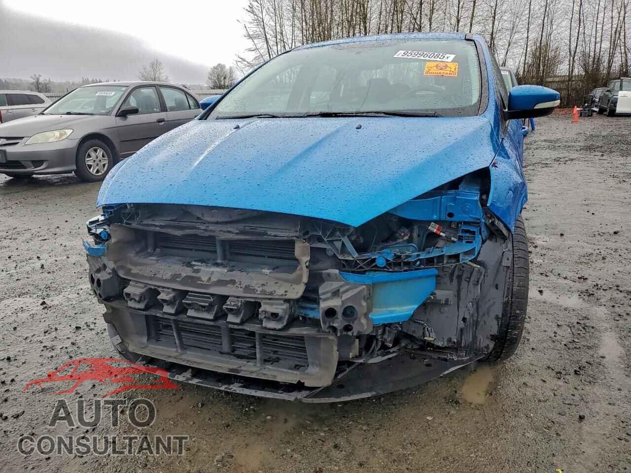 FORD FOCUS 2015 - 1FADP3F20FL331049