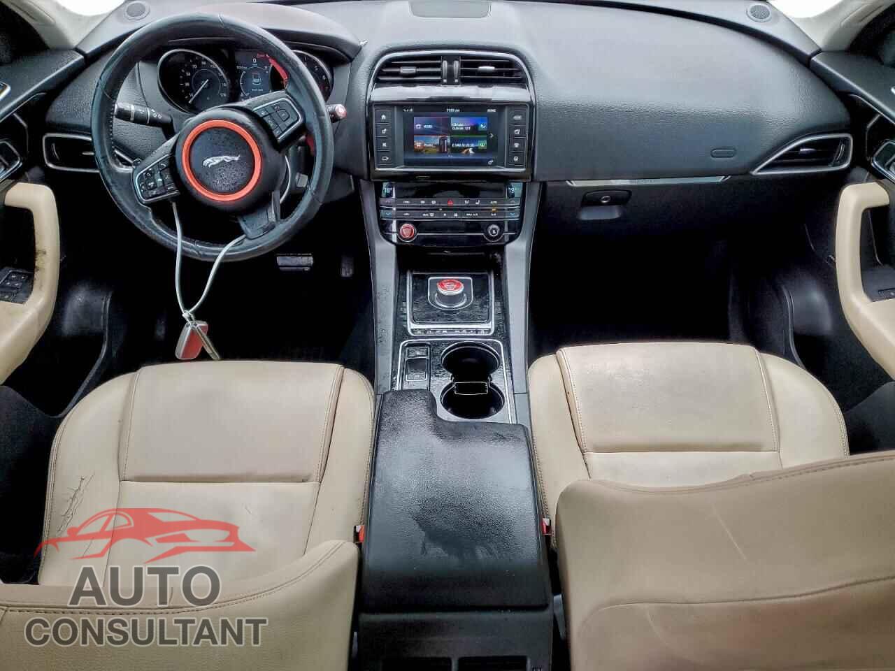 JAGUAR F-PACE 2017 - SADCJ2BV1HA493955