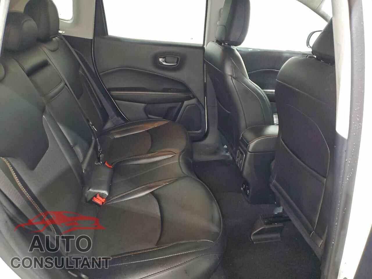 JEEP COMPASS 2019 - 3C4NJDBB1KT849598