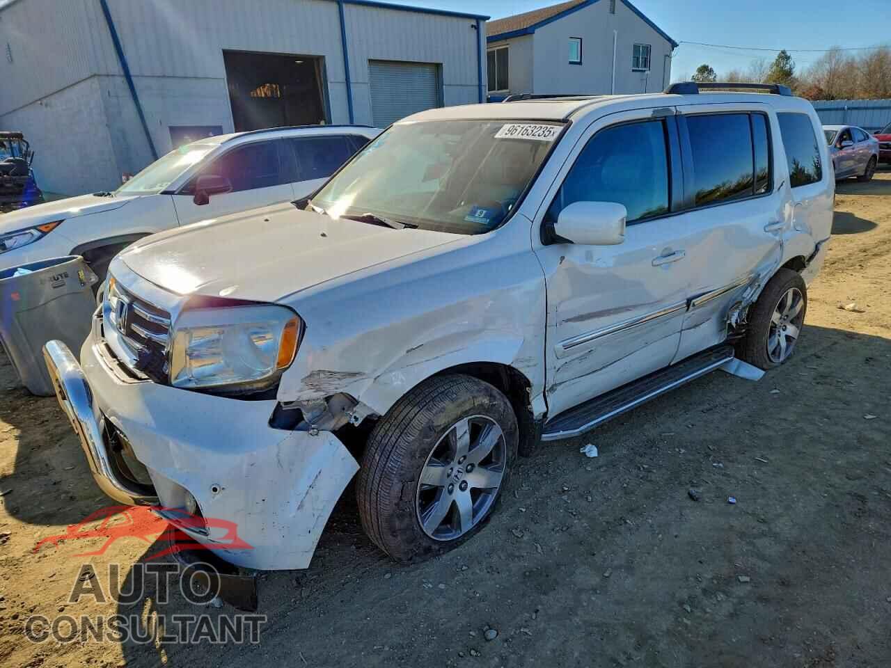 HONDA PILOT 2013 - 5FNYF4H90DB077812